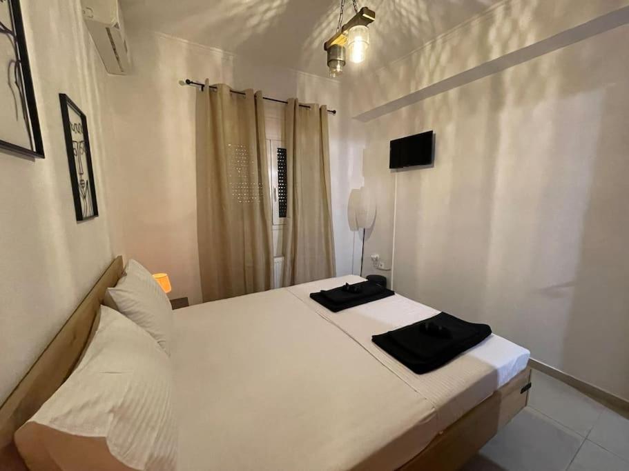 F K Room 3 Aígion Ngoại thất bức ảnh