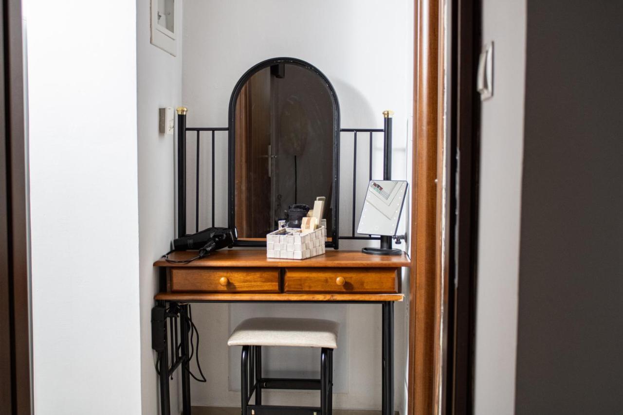 F K Room 3 Aígion Ngoại thất bức ảnh